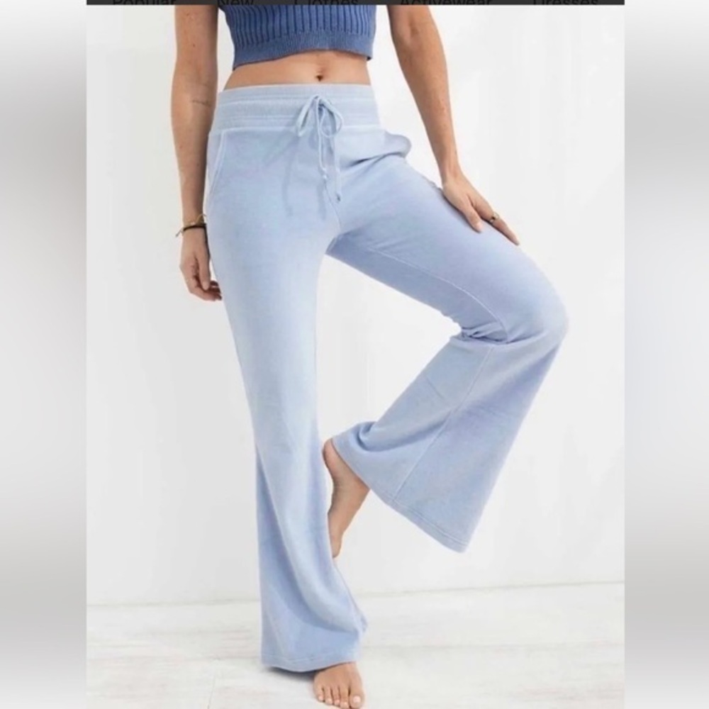 Aerie Kick-It Flare Velour High Waisted Pant, size XL, New with Flaw
